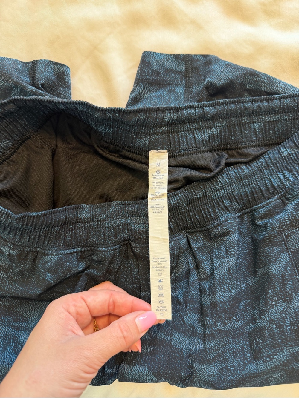 Lululemon Pace Breaker Short 9", M - Picture 6 of 8